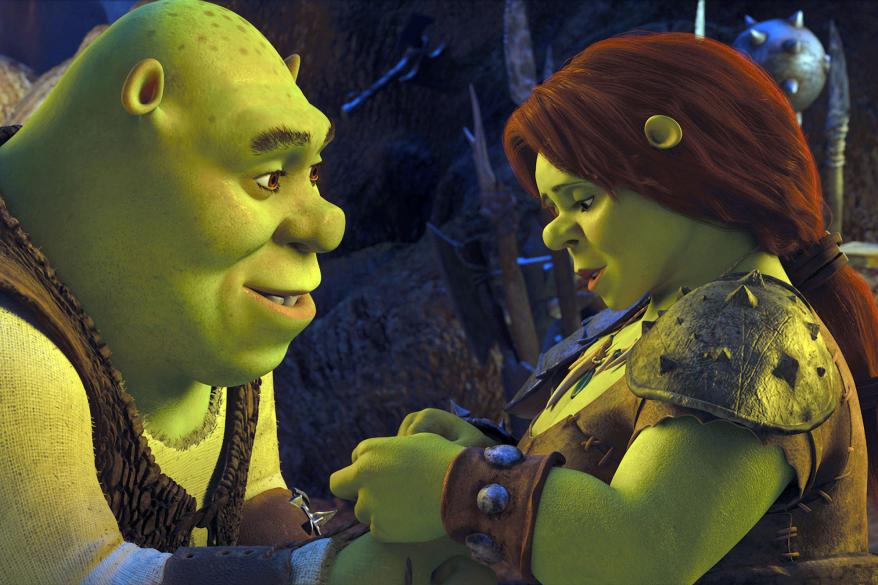 TikTok commenters likened Larsen to Princess Fiona, the She Hulk and the Grinch.