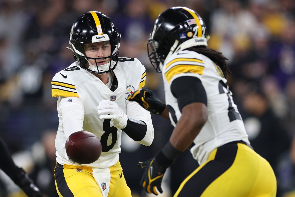 Quarterback Kenny Pickett #8 of the Pittsburgh Steelers in action against the Baltimore Ravens