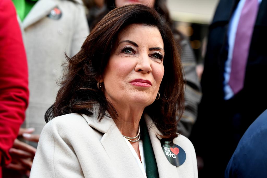 032023 NYC Mayor Eric Adams and NY Governor Kathy Hochul come together in Times Square to celebrate the launching of the city's new campaign of "We Love NY". (nypostinhouse) Photo by Matthew McDermott