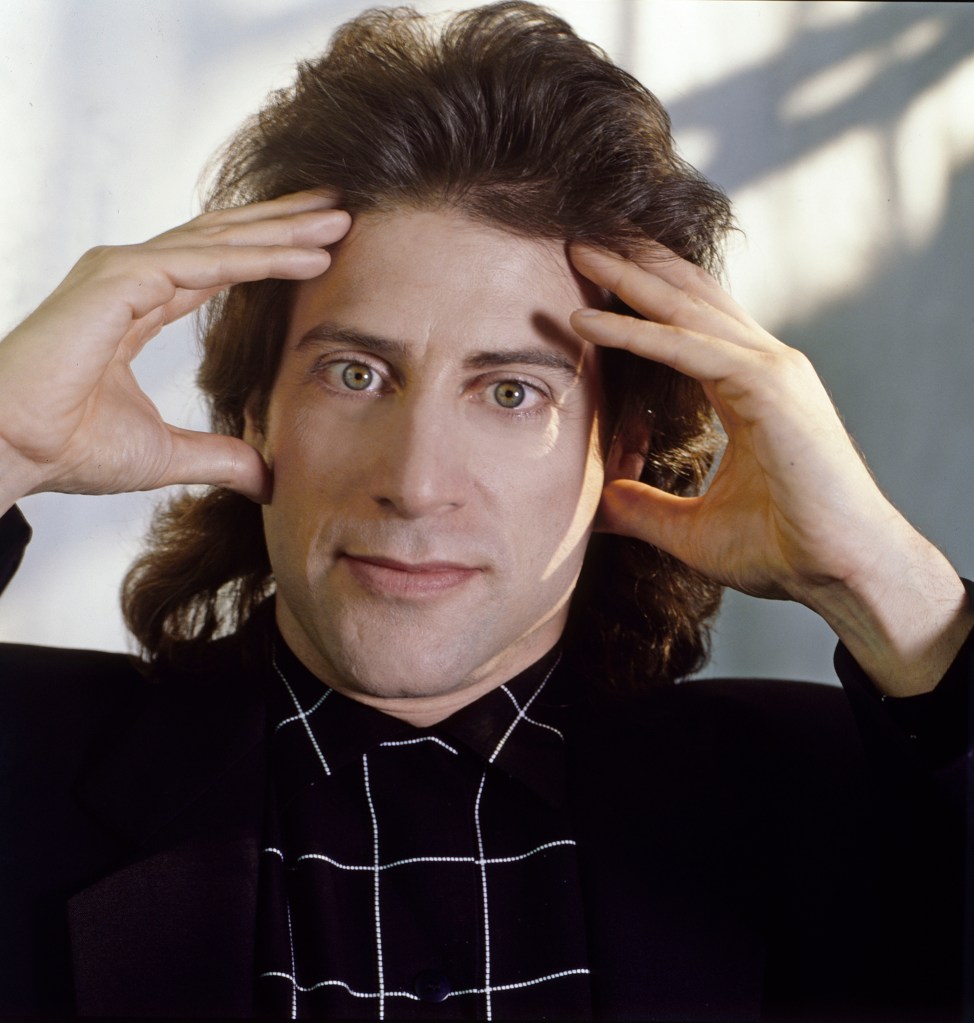 Comedian Richard Lewis poses for a portrait in 1985 in Los Angeles, California. 