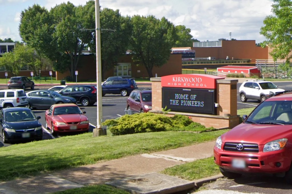 Kirkwood high school parking lot and entrance