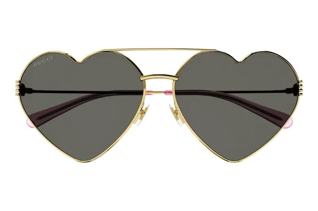 Gucci 62mm Oversized Heart Sunglasses