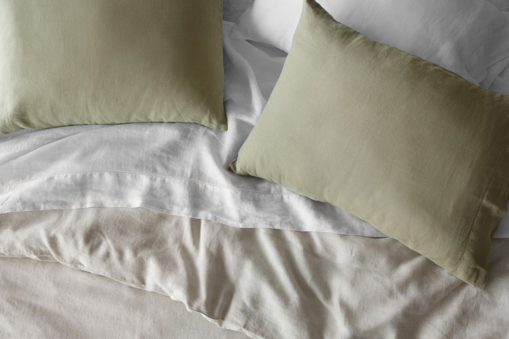 The Citizenry Stonewashed Linen Sheet Set