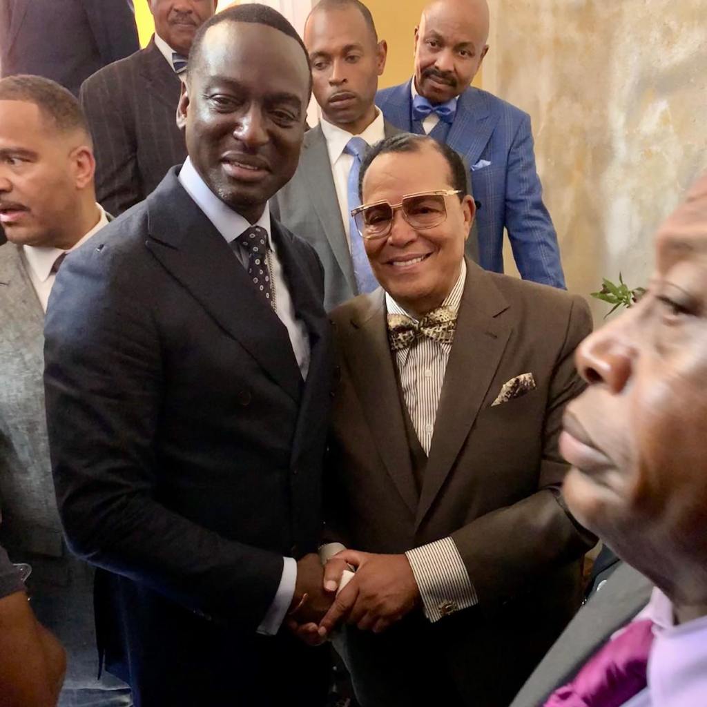 
Yusef Salaam poses for a photo with American black supremacist and  Nation of Islam leader, Louis Farrakhan.