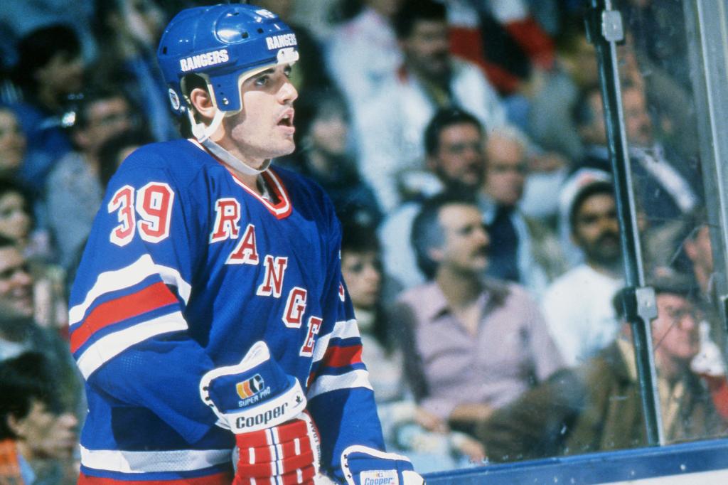 Peter Laviolette #39 of the New York Rangers on the ice during an NHL game against the New York Islanders on November 1988 at the Madison Square Garden in New York, New York. 