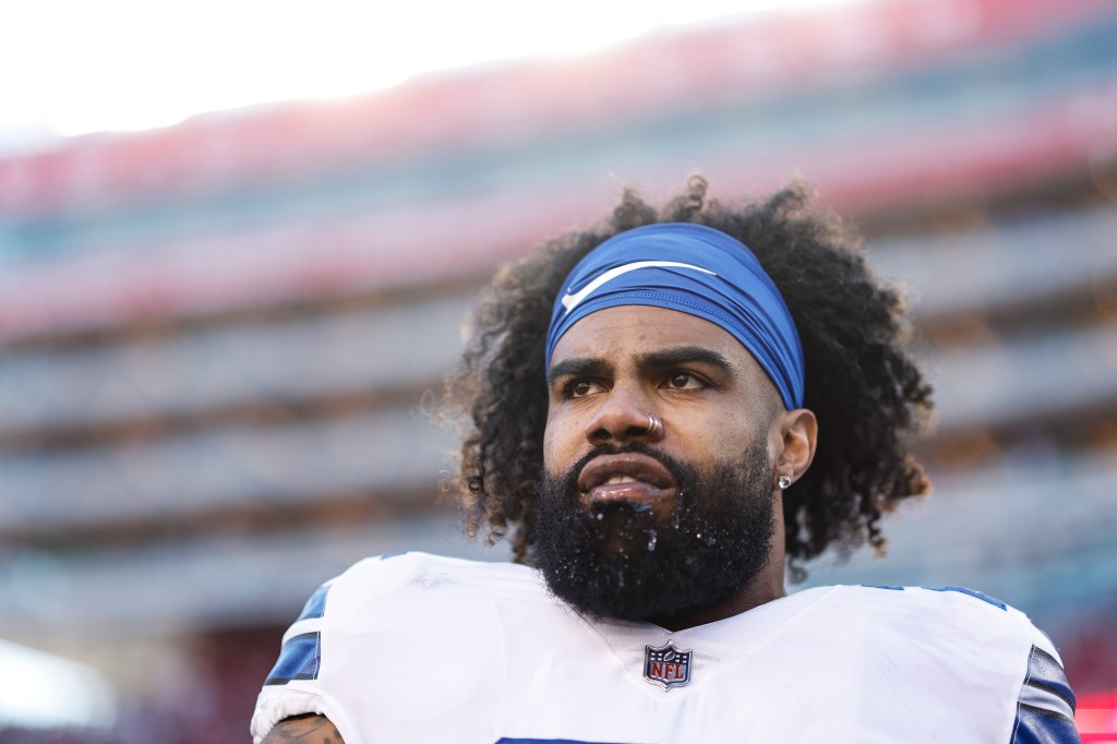 Free agent Ezekiel Elliott will be visiting the Patriots on Saturday as a free agent after he was released by the Cowboys in March after seven seasons.