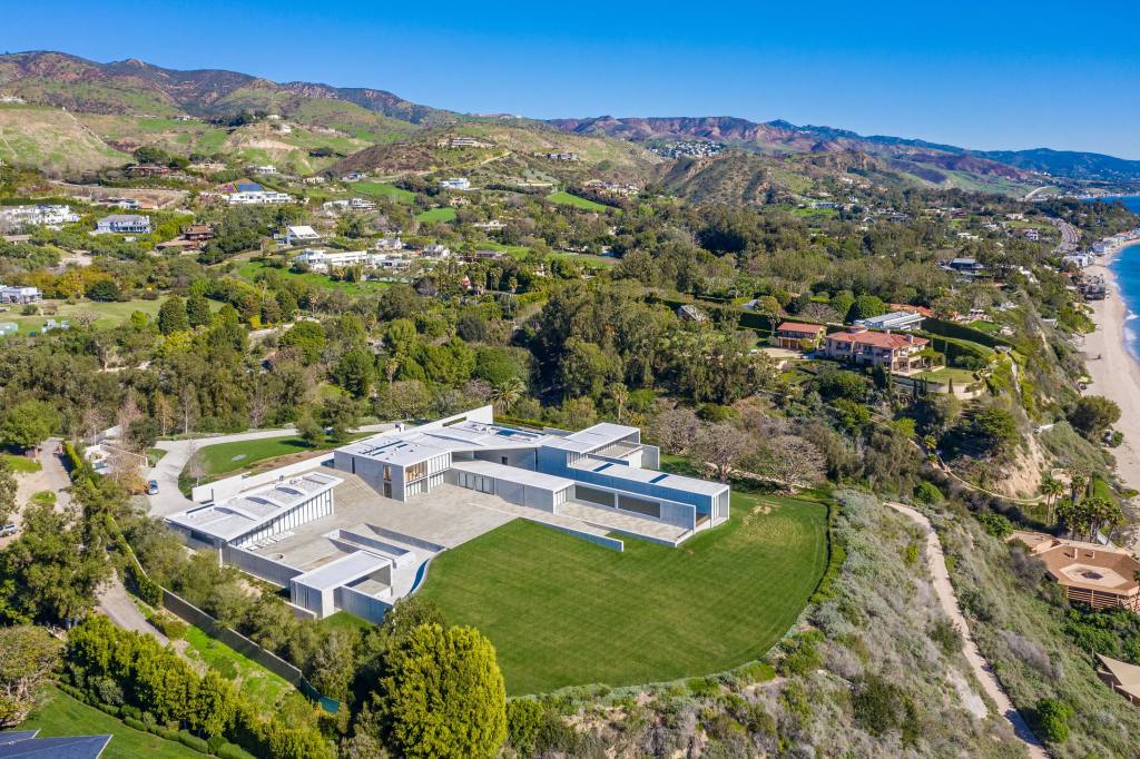 Jay-Z and Beyoncé's $200 million mansion. 