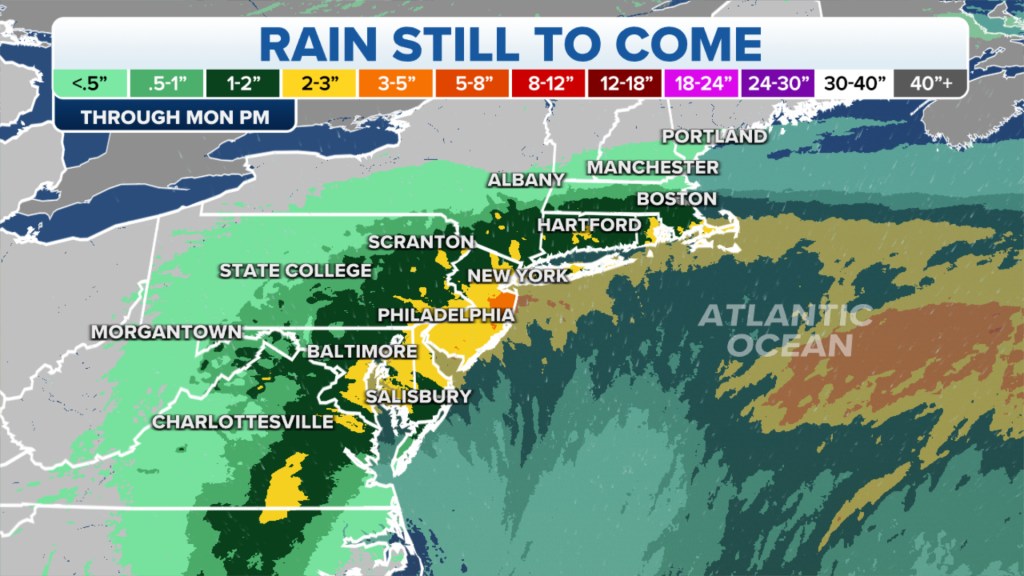 rain forecast map, how many inches set to hit along the east coast this weekend.