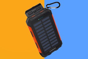 Powerbank on an orange and blue background.