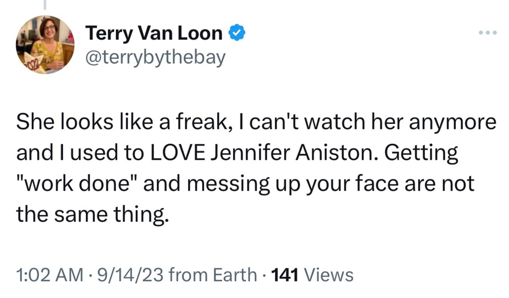 X users criticize Jennifer Aniston's face