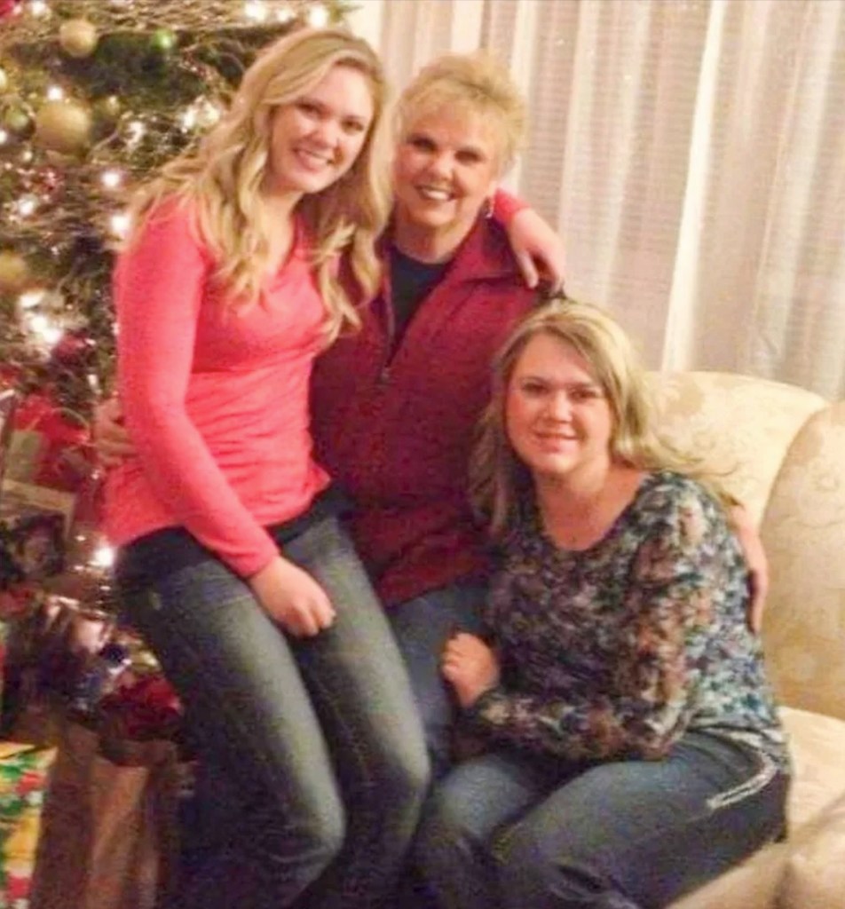 Brianna Hayes is pictured alongside one of at least 16 half-siblings, Darci Calrk, and Sharon Hayes in the Spokane, Washington area. 