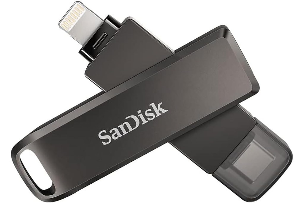 Smartphone flash drive