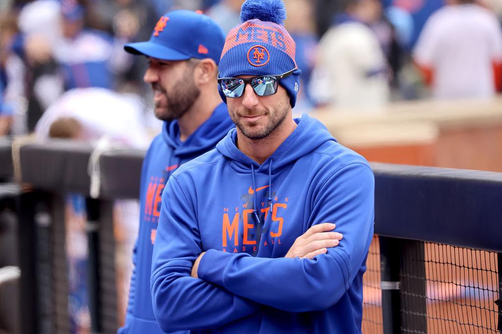 New York Mets pitcher Max Scherzer in the dugout during the 7th inning.