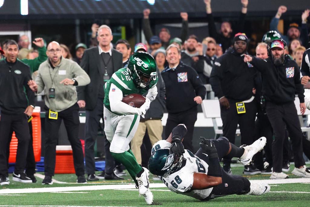 New York Jets safety Tony Adams (22) makes a crucial interception and run that resulted in the eventual win during the second half when the New York Jets played the Philadelphia Eagles Sunday, October 15, 2023 at MetLife Stadium in East Rutherford, NJ. New York Jets won 20-14.