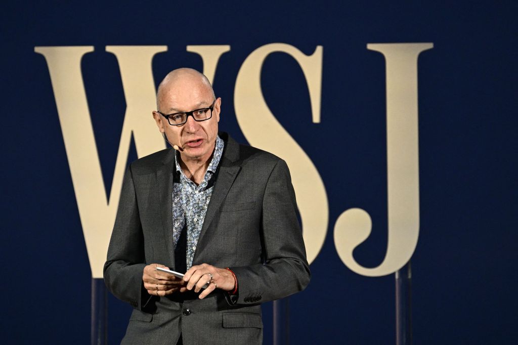 News Corp CEO Robert Thomson thanked Rupert Murdoch and welcomed Lachlan as chair, while touting the results of the company. 