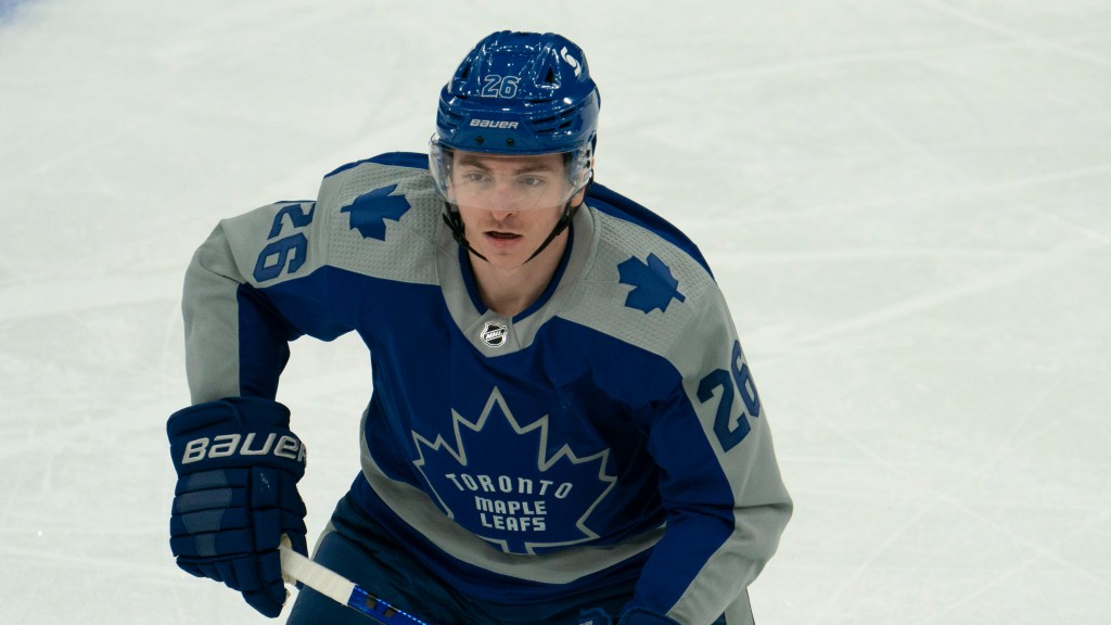 Jimmy Vesey with the Maple Leafs in 2021.