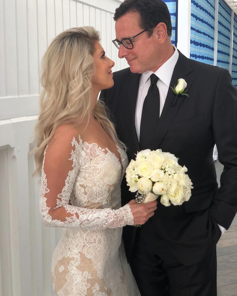 Kelly Rizzo and Bob Saget on their wedding day on October 30, 2018. 