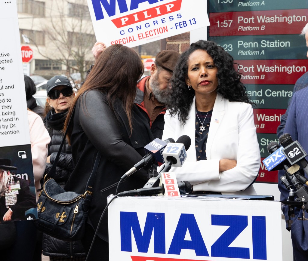 Mazi Pilip made the call during a campaign stop at the Glen Cove train station Friday. 