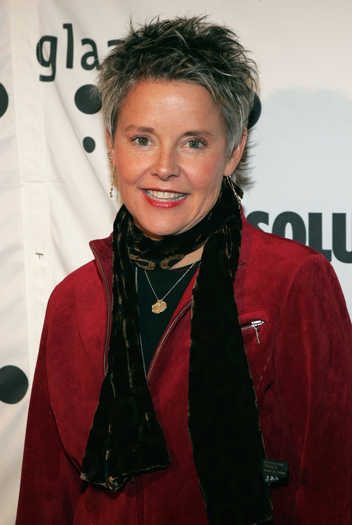 Amanda Bearse smiling. 