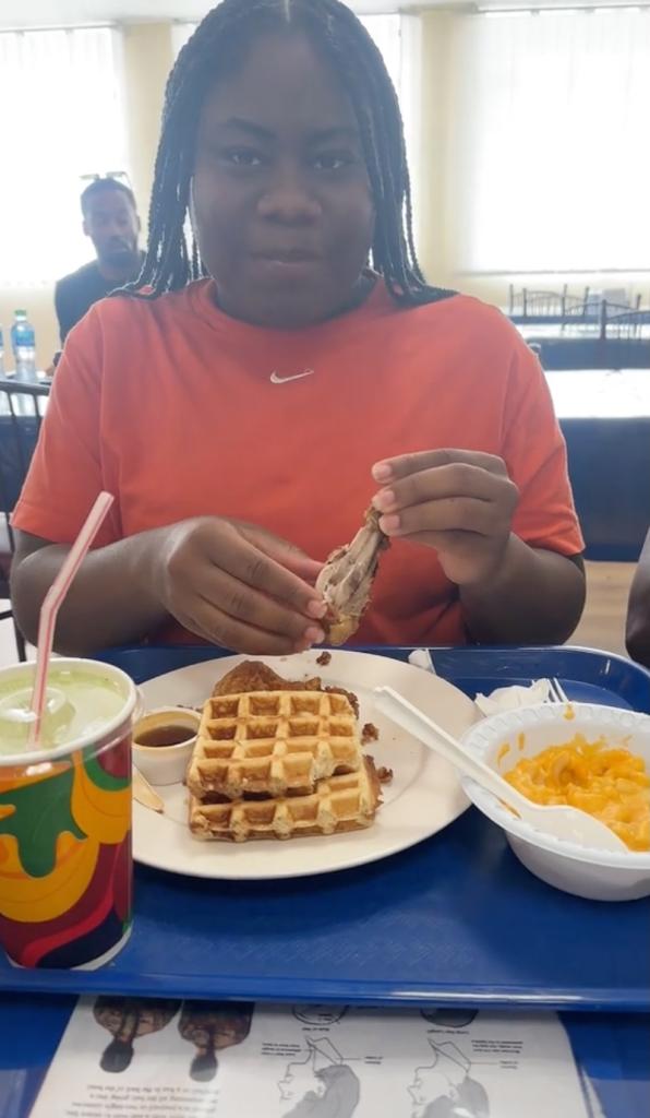 Breonna Moffett appeared in Kennedy Sanders TikTok video as they made fun of each other's use of hot sauce.