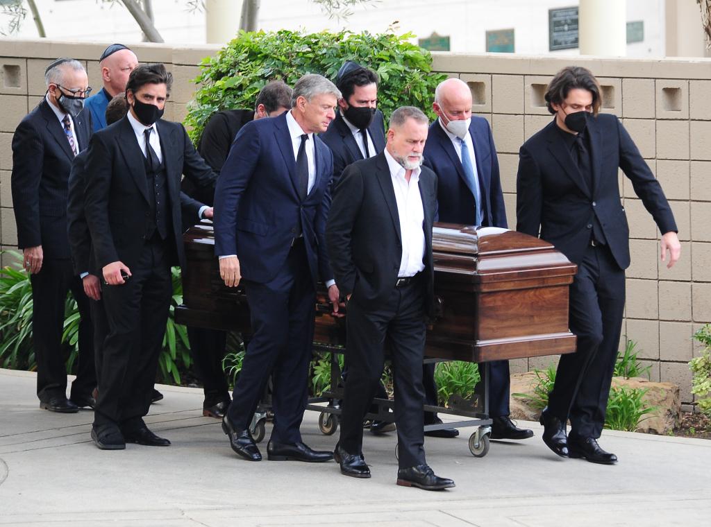 John Stamos, Dave Coulier, John Mayer and more at Bob Saget's funeral.