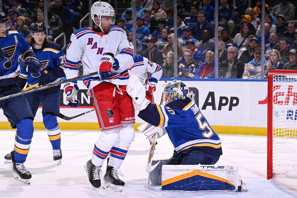 Jordan Binnington made 43 saves for the Blues in their victory against the Rangers.