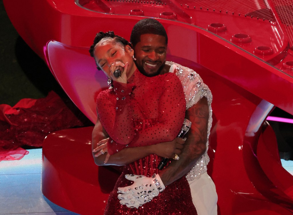 Alicia Keys and Usher perform during the Apple Music Super Bowl LVIII Halftime Show at Allegiant Stadium on February 11, 2024 in Las Vegas, Nevada.