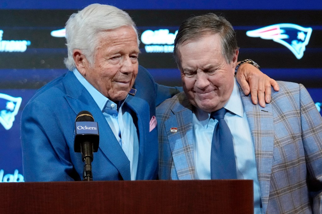 Robert Kraft (l.) puts his arm around Bill Belichick (r.) as they announce Belichick's departure from the Patriots on Jan. 11, 2024.