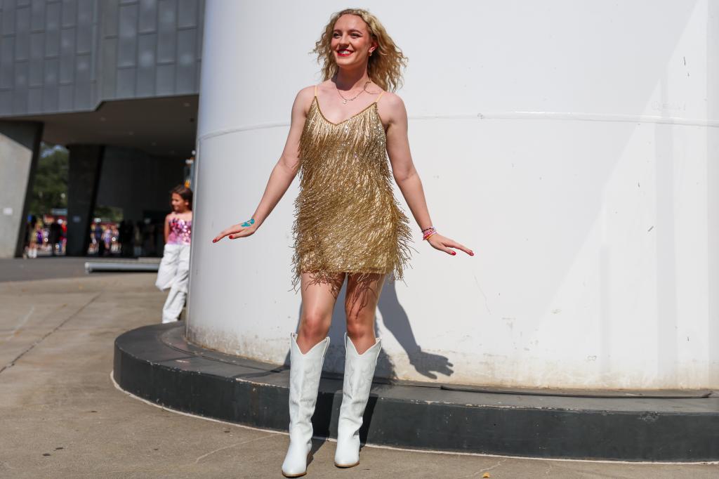 “Combining cowboy boots and sparkles makes an outfit show-worthy. We expect to see many sequins and sparkles at the Eras Tour.” fashion stylist Nicole Adolphe said.