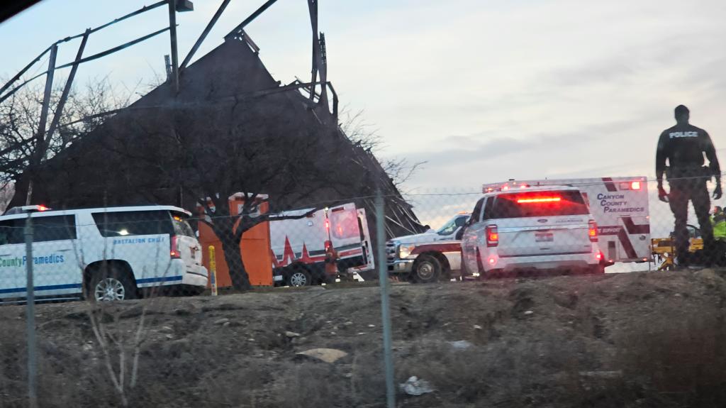 uthorities responded at about 5 p.m. to a private business located at the Boise Airport for a steel-framed hangar that collapsed,