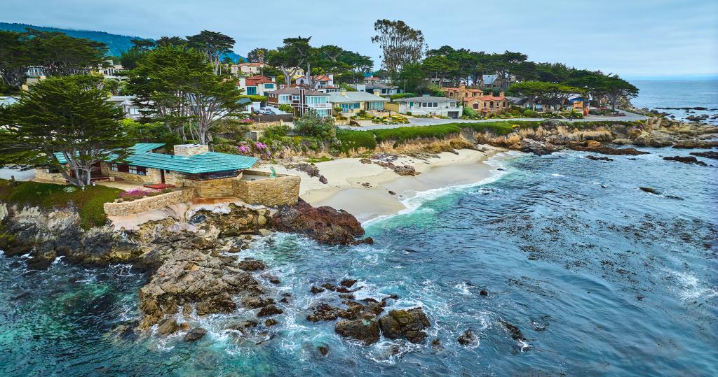 Carmel Beach with houses