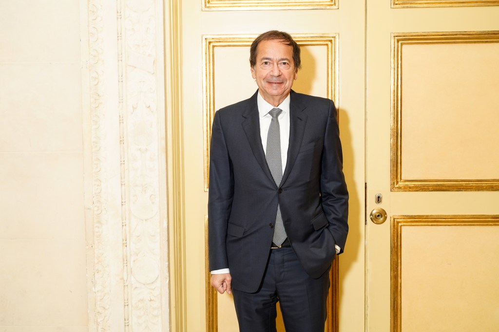 Hedge fund billionaire John Paulson is poised to face fraud claims from his ex-business partner Fahad Ghaffar involving his $17 million investment into Paulson's luxury car dealership company, F40.