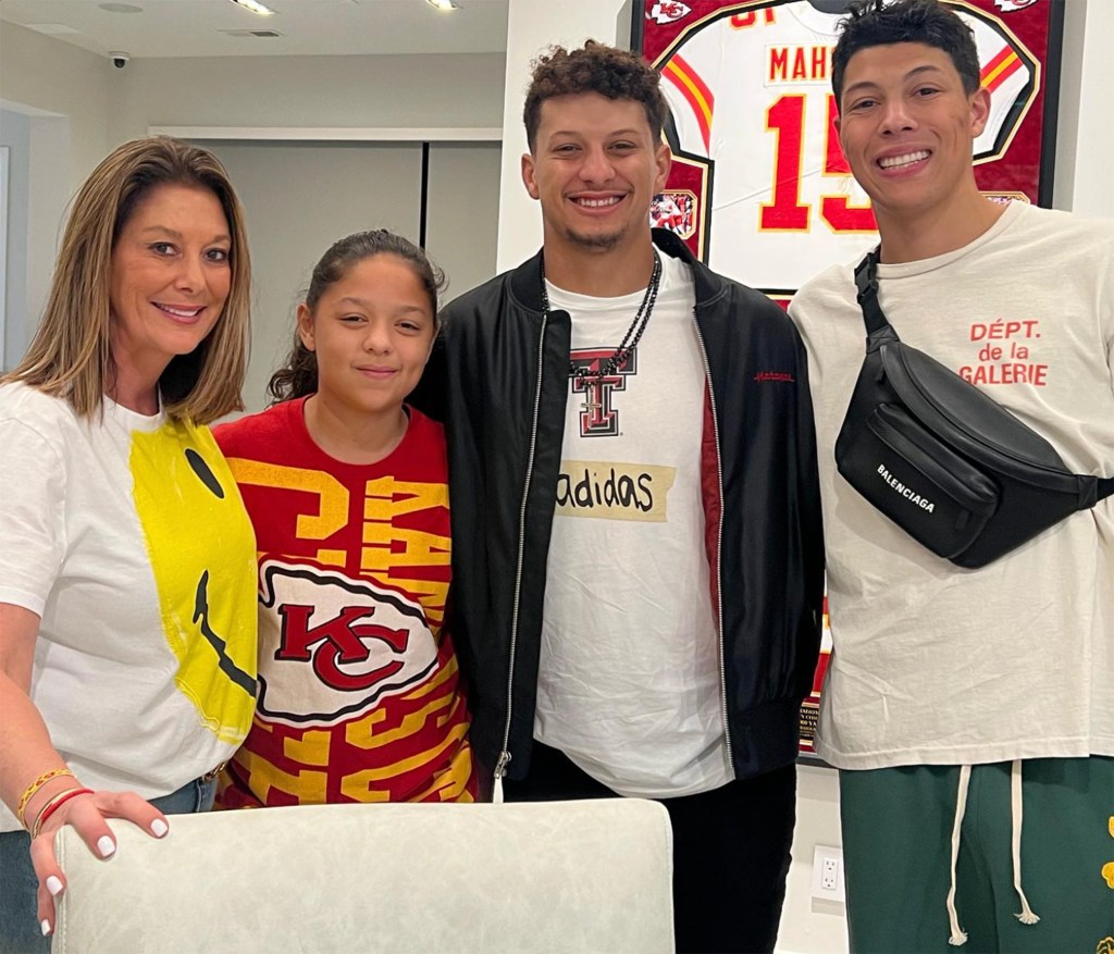 Randi Mahomes with her children, Mia, Patrick and Jackson