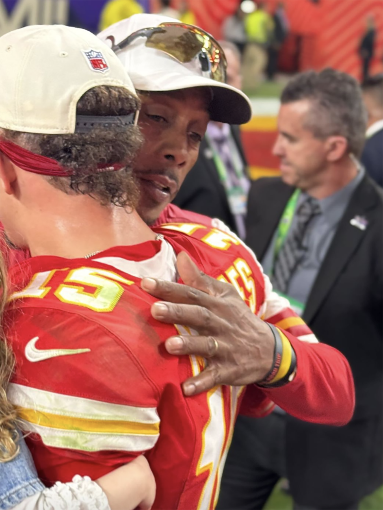 Patrick Mahomes and his dad hug after Super Bowl 2024