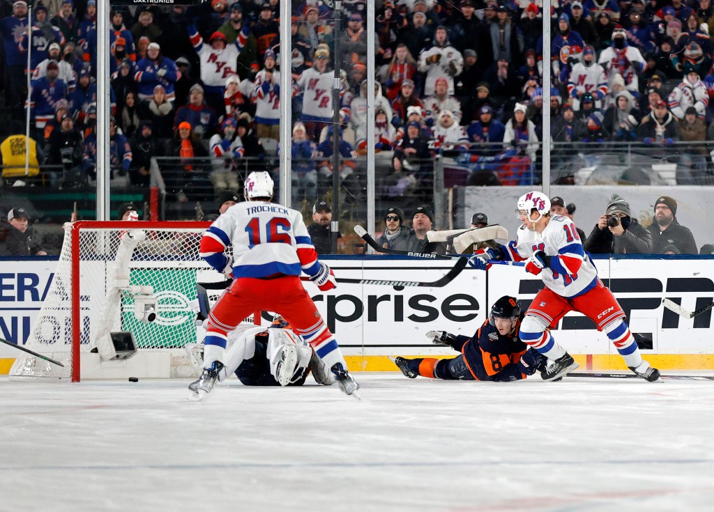 Artemi Panarin scores the game-winning goal for the Rangers in the Stadium Series on Sunday. 