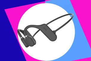 Black bluetooth headphones