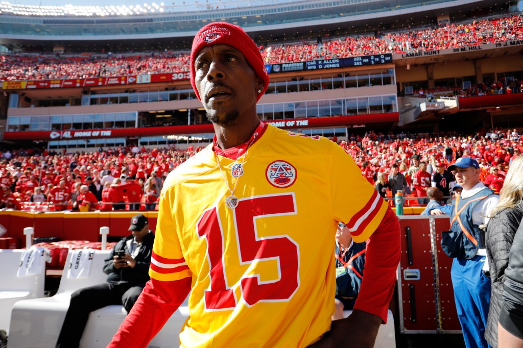 Patrick Mahomes Sr. before a Chiefs game.