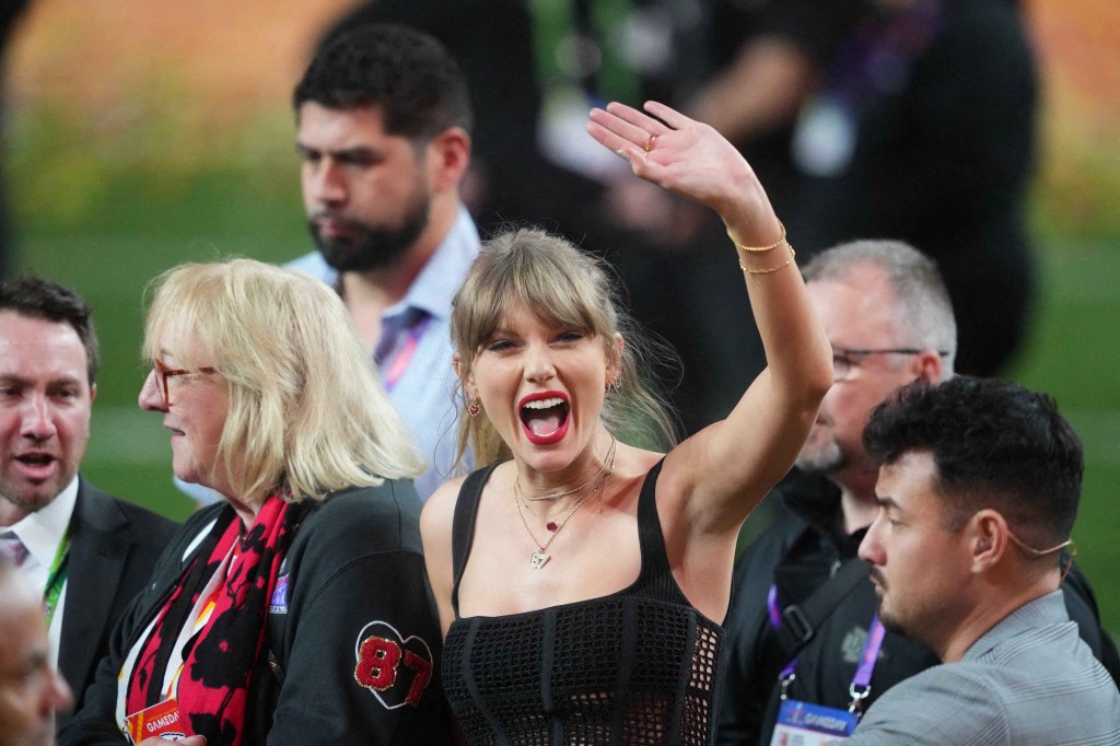 Taylor Swift shared a close relationship with Mick Foley's friend while living in Tennessee as her career was continue to take off.