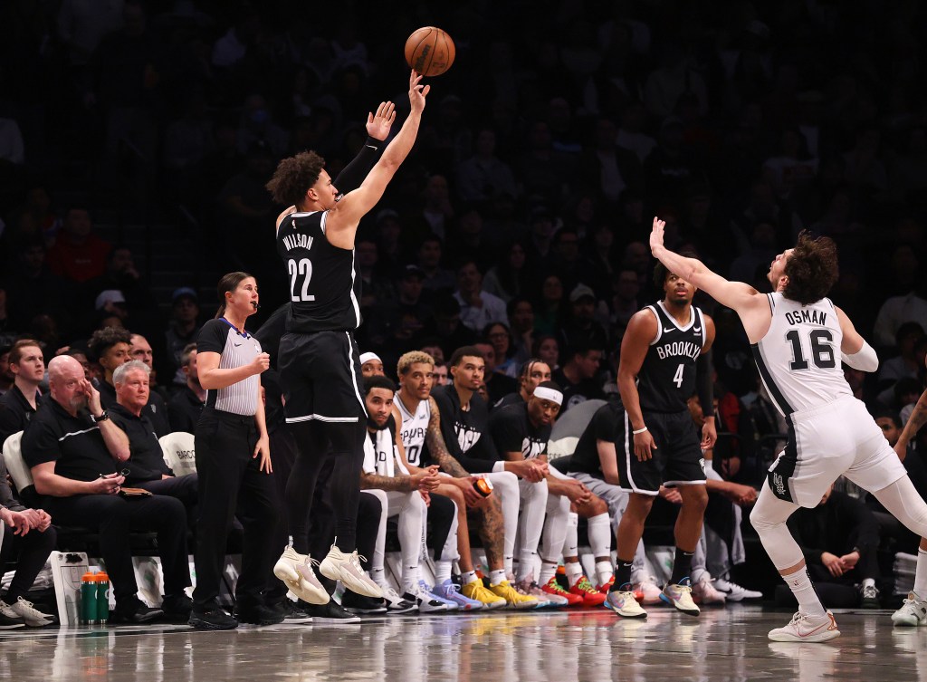 Jalen Wilson shoots during the Nets-Spurs game on Feb. 10, 2024. 