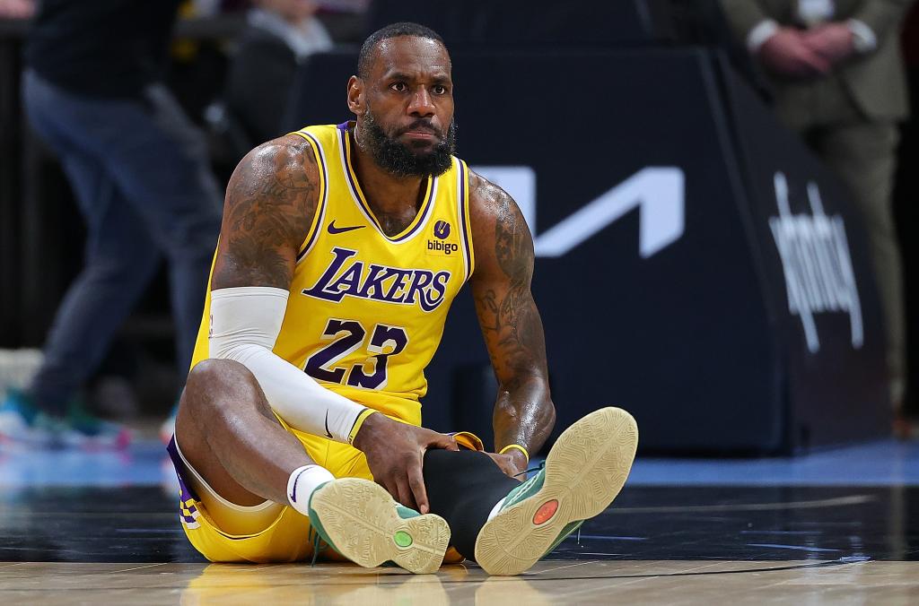 LeBron James faces the Knicks at the Garden on Saturday night with plenty of questions about his future with the Lakers.