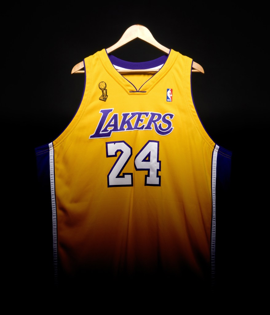 Kobe Bryant Lakers jersey