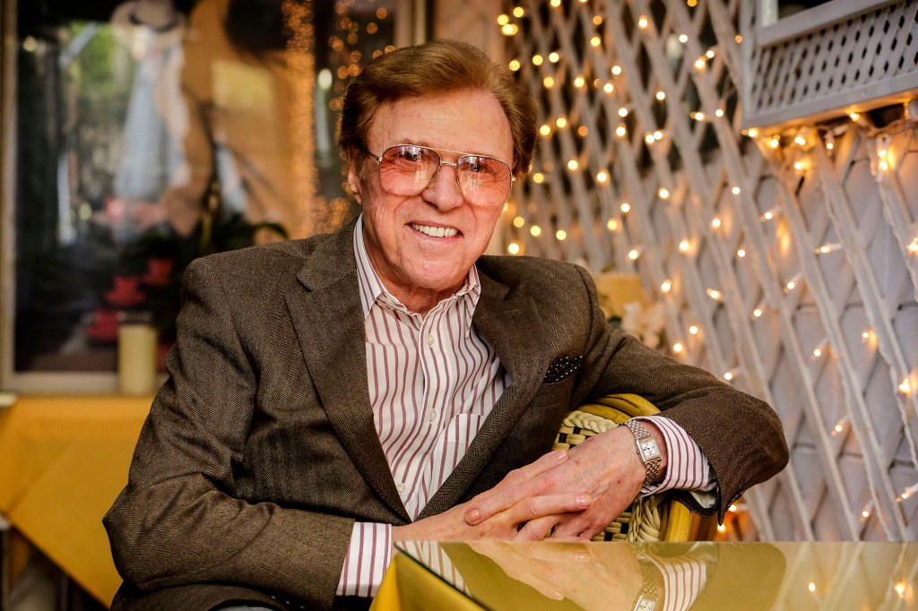 Steve Lawrence at the Beverly Hills Plaza Hotel in 2014. His wife, Eydie Gormé, passed away the year before.