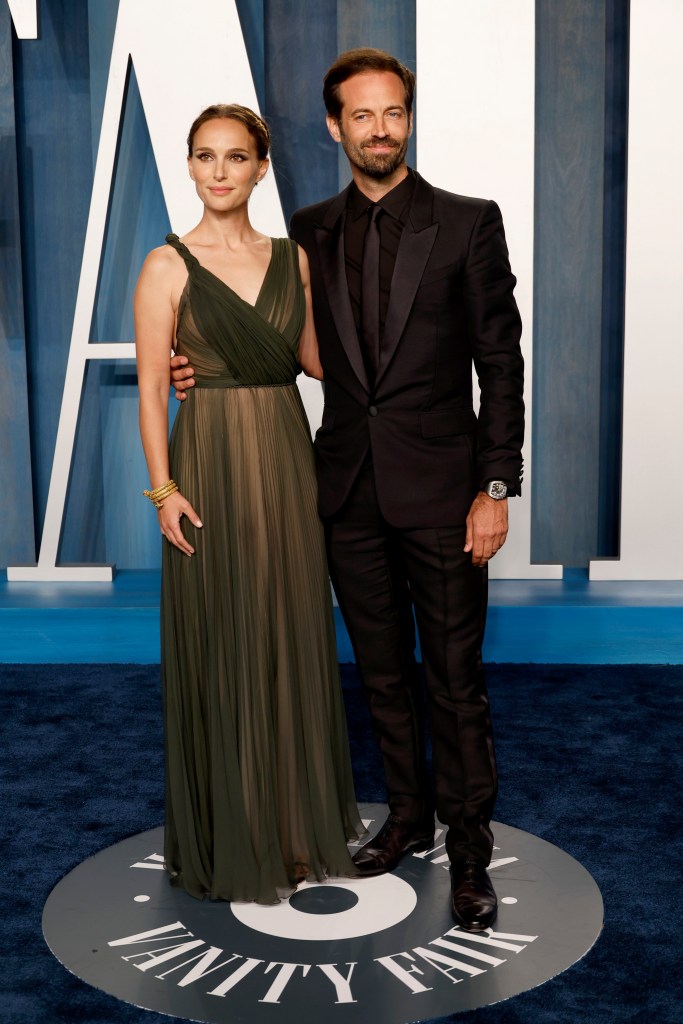 Natalie Portman and Benjamin Millepied attend the 2022 Vanity Fair Oscar Party.