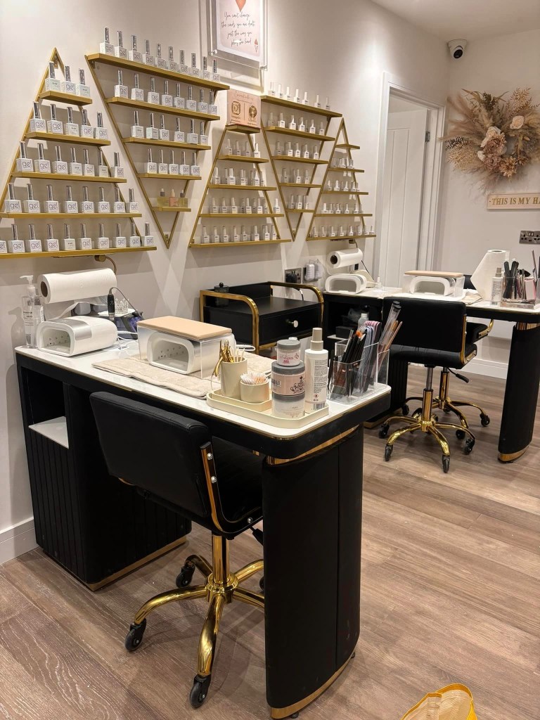 The salon has wider tables for wheelchair bound clients. 