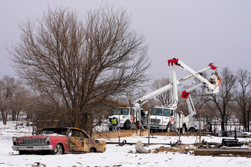 Xcel energy truck i