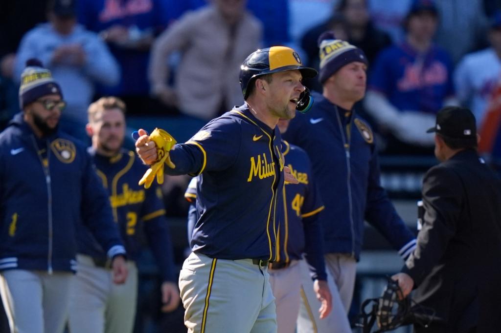 Rhys Hoskins yells toward Jeff McNeil as benches cleared during the eighth inning on Friday, March 29, 2024.