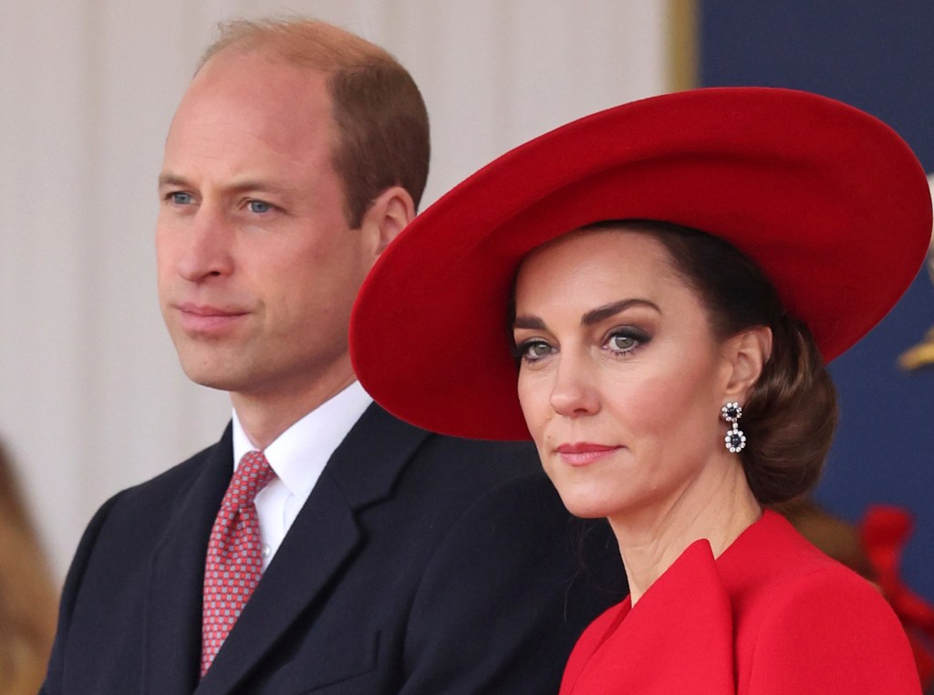  Britain's Prince William, left, and Britain's Kate, Princess of Wales, attend a ceremonial welcome for the President and the First Lady of the Republic of Korea at Horse Guards Parade in London, England on Nov. 21, 2023