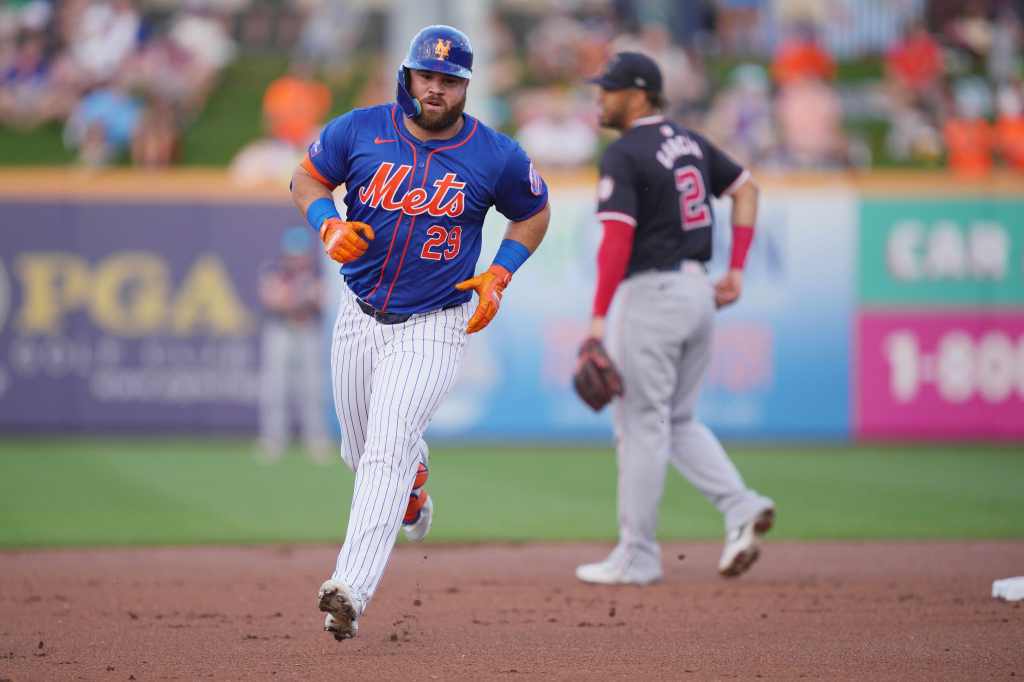 DJ Stewart, rounding the bases after hitting a home run during spring training, earned a spot on the Mets' Opening Day roster.