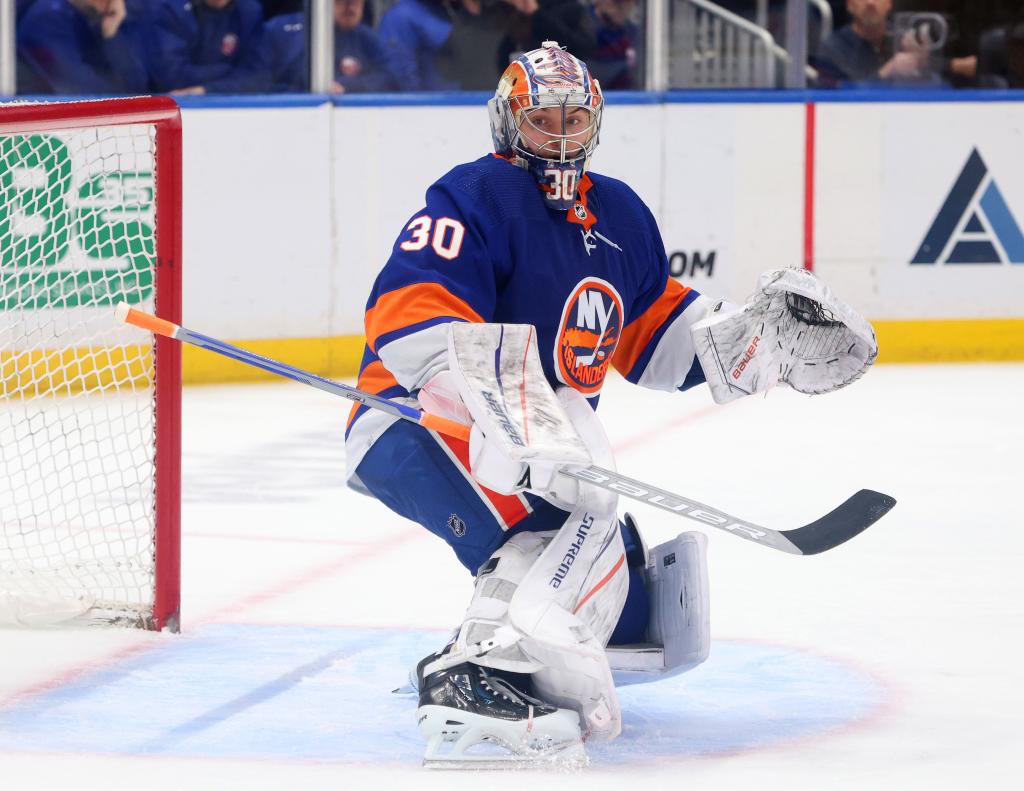 Ilya Sorokin made 22 saves during the Islanders' win.