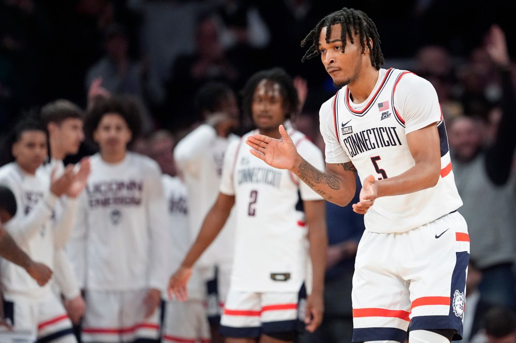 Stephon Castle celebrates during UConn's victory.